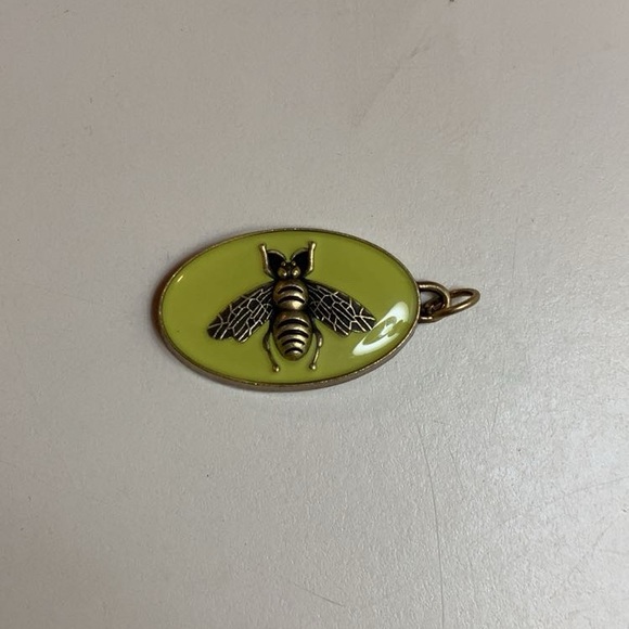 . Jewelry - Gucci stamped oval Bee Pendant/ charm/ zipper pull  in Lime Green- NEW